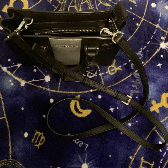 Michael Kors crossbody mini purse satchel  clutch - Picture 6 of 8